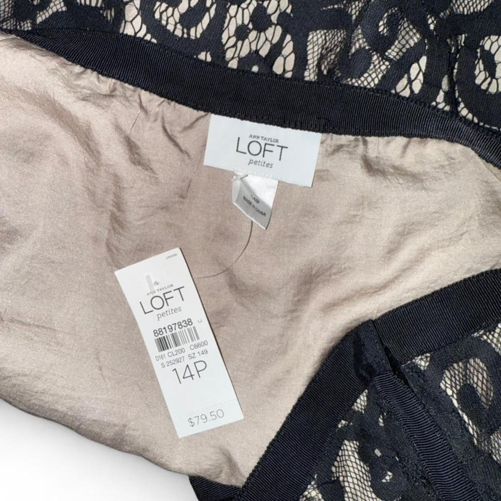 Black lace mini Shirt Ladies 14P by Anne Taylor Loft NWT - Picture 4 of 7